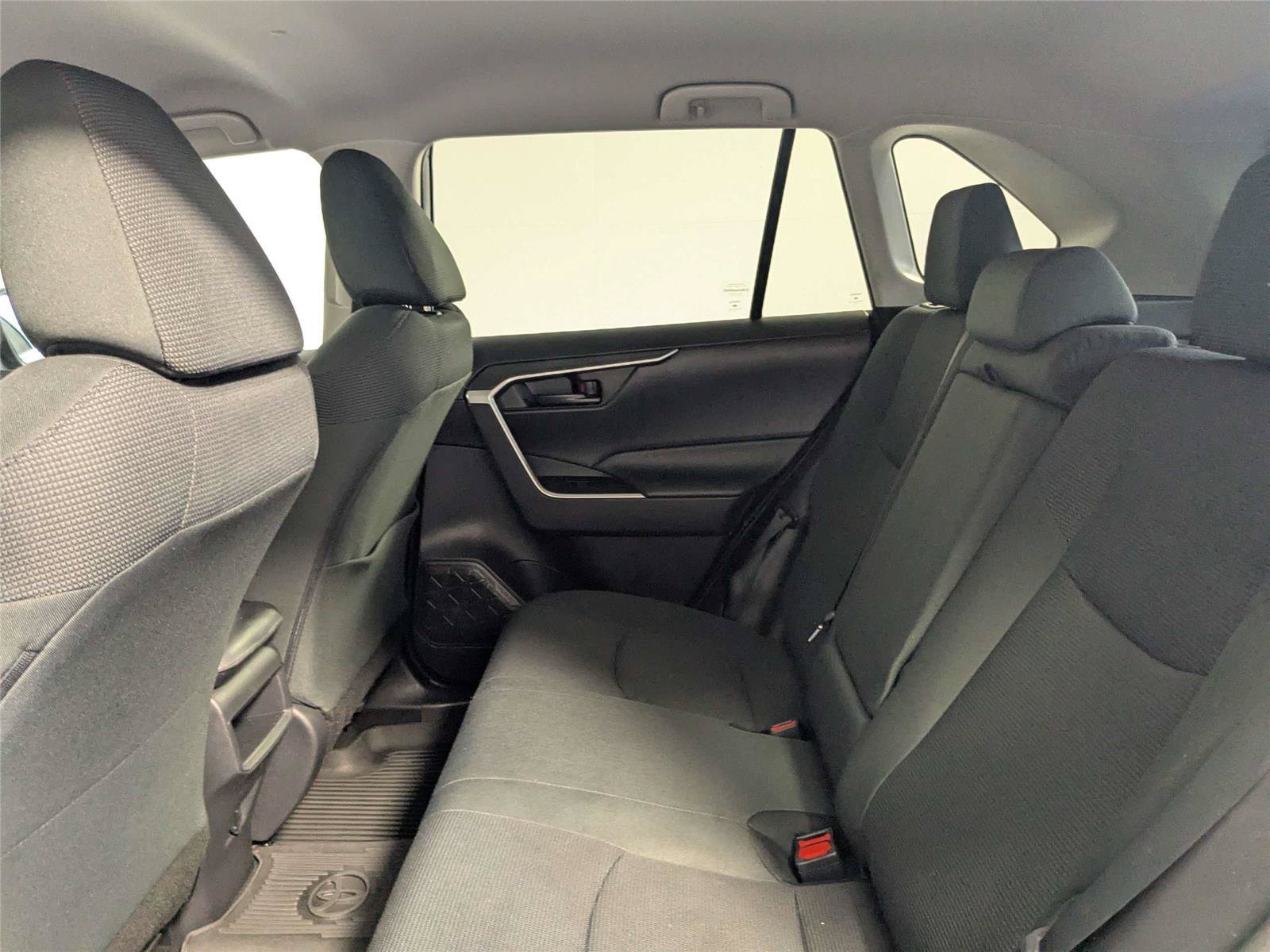 Used 2020 Toyota RAV4 LE w/ All Weather Liner Package FWD image 34