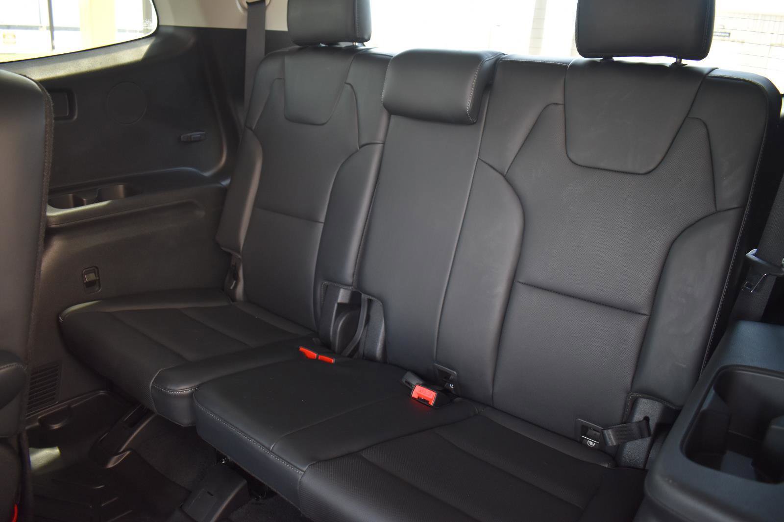 Used 2022 Kia Telluride S FWD image 48