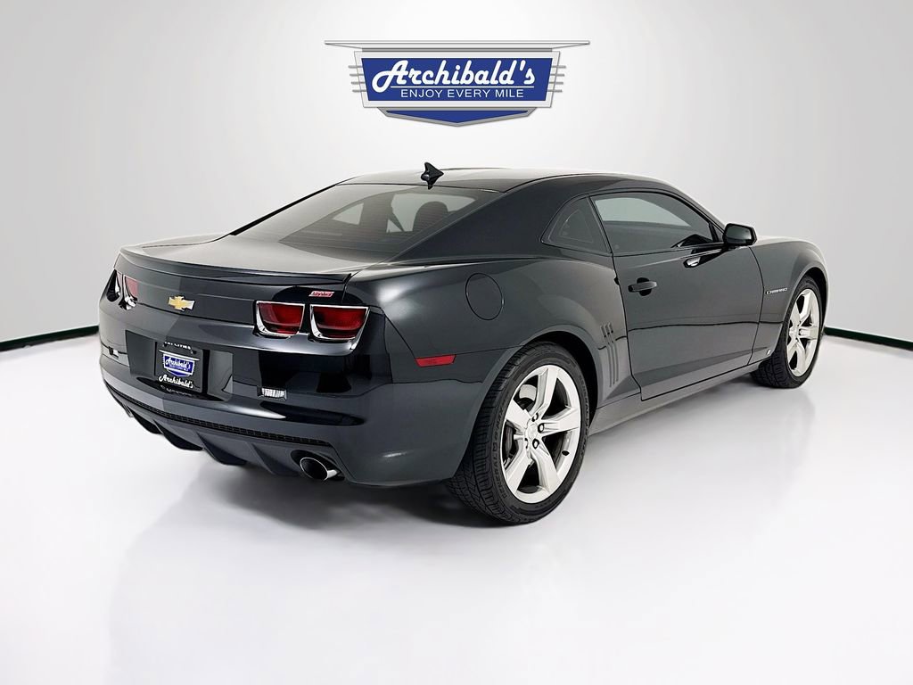 Used 2010 Chevrolet Camaro SS w/ RS Package RWD image 7