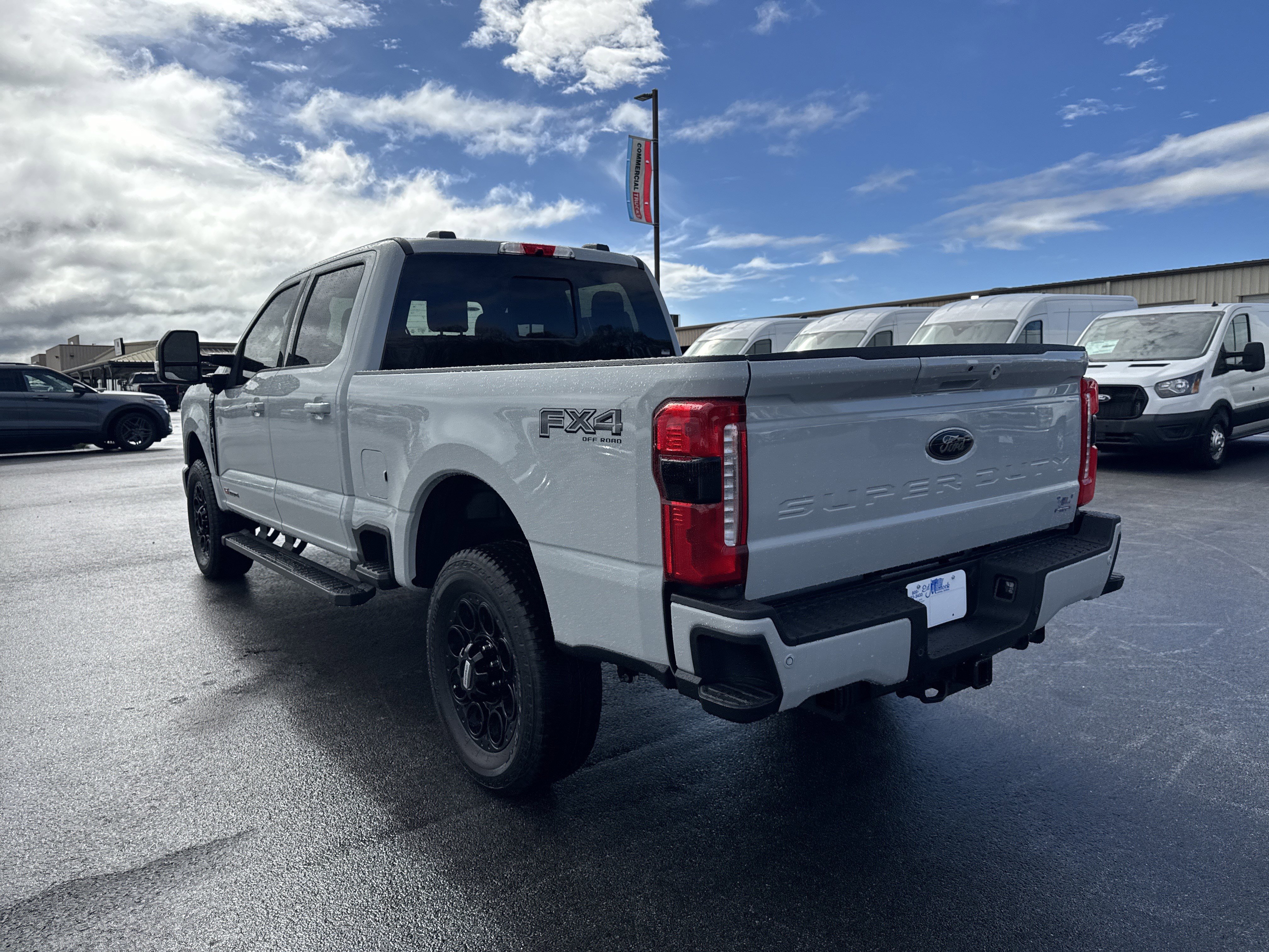 New 2026 Ford F250 Lariat w/ Black Appearance Package image 7