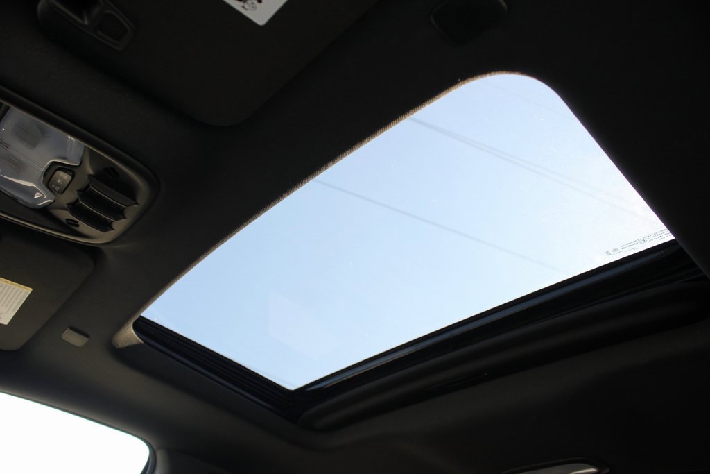 Used 2024 GMC Canyon AT4 w/ Canyon Safety Plus Package image 16