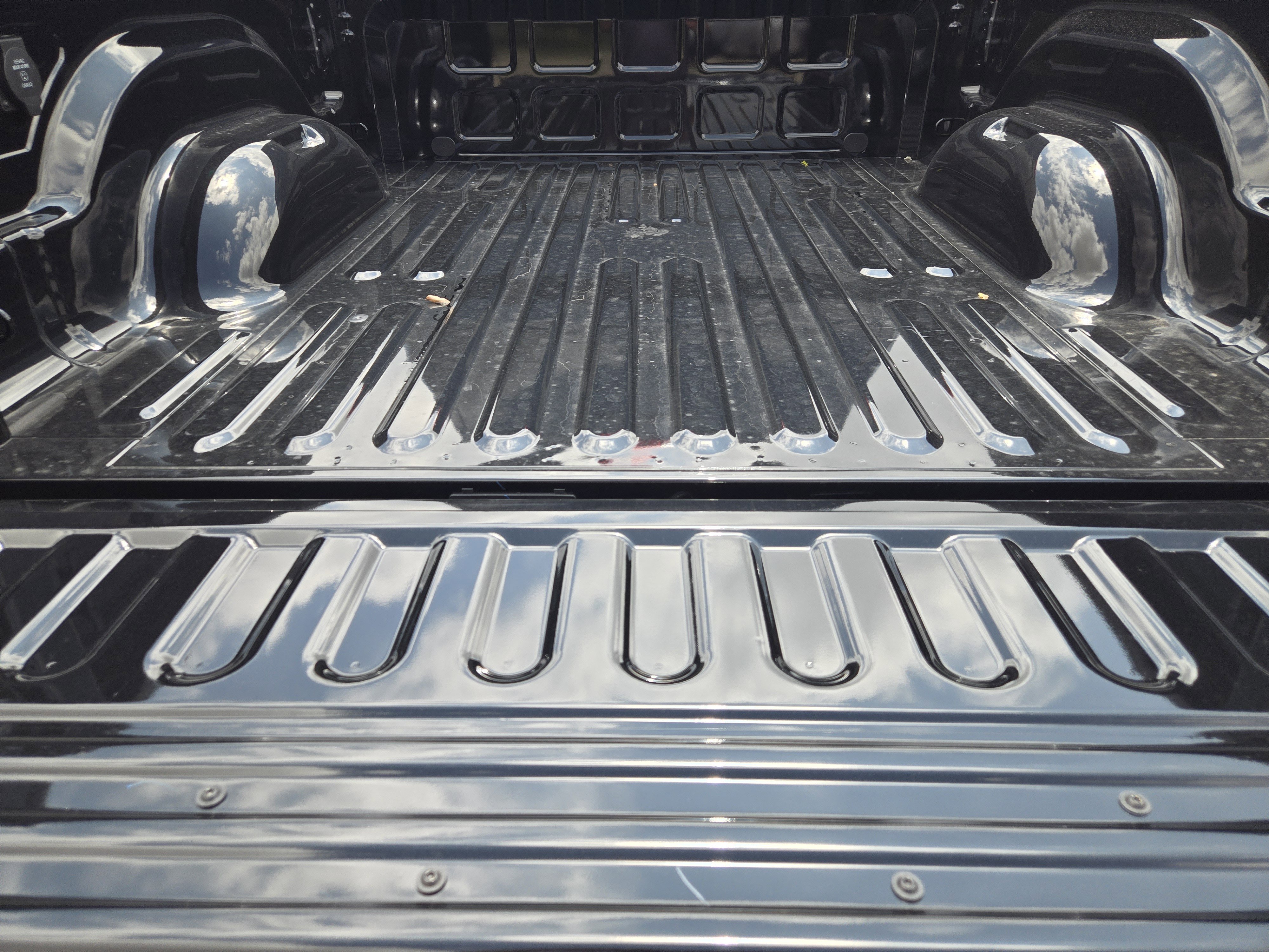 New 2026 RAM 2500 Tradesman AWD/4WD image 23