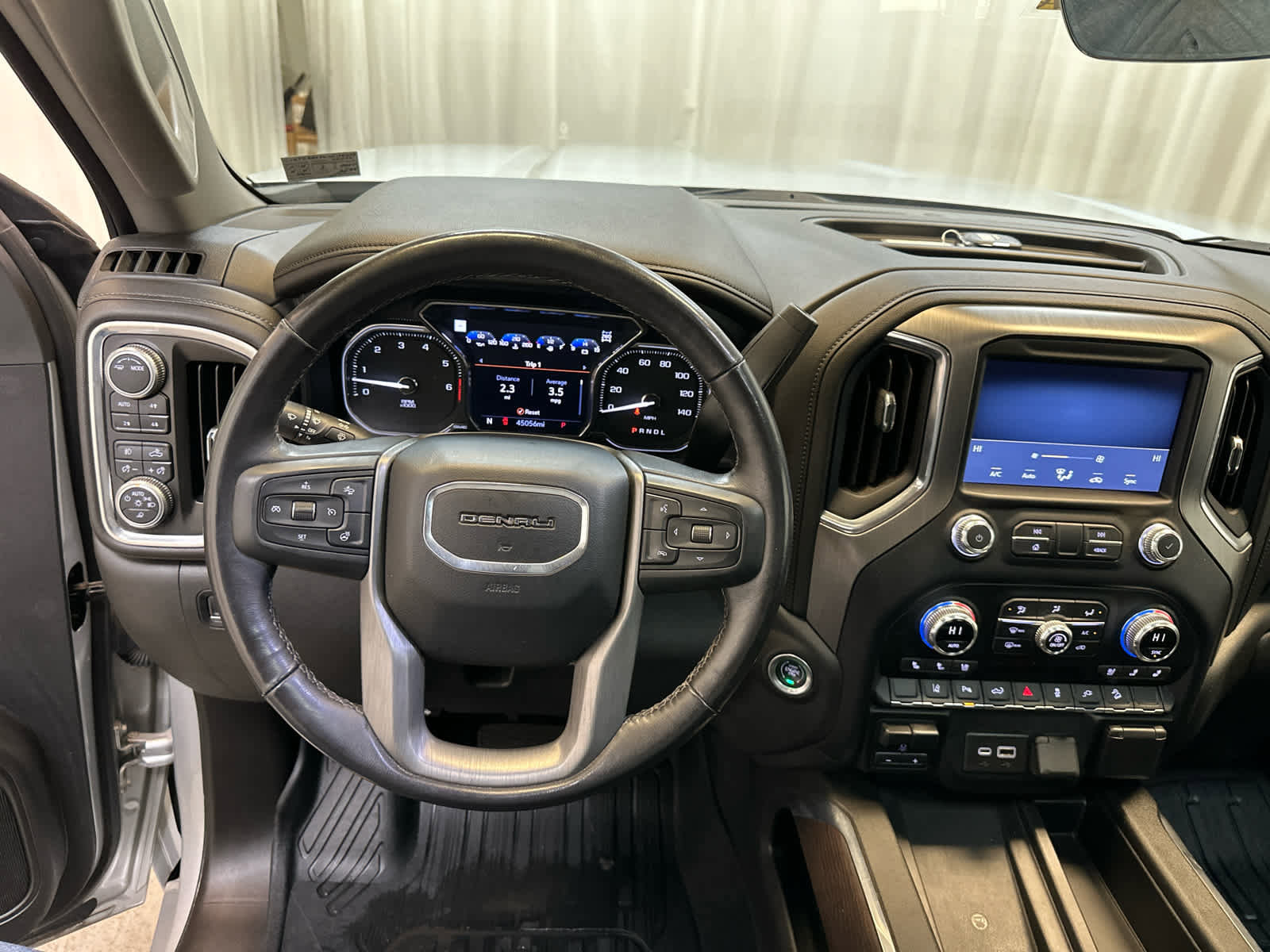 Certified 2021 GMC Sierra 2500 Denali w/ Denali Ultimate Package image 3