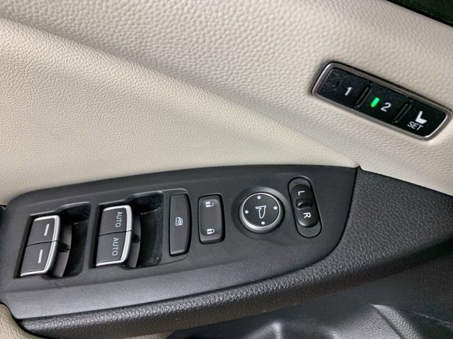 Used 2020 Honda Accord Touring image 17