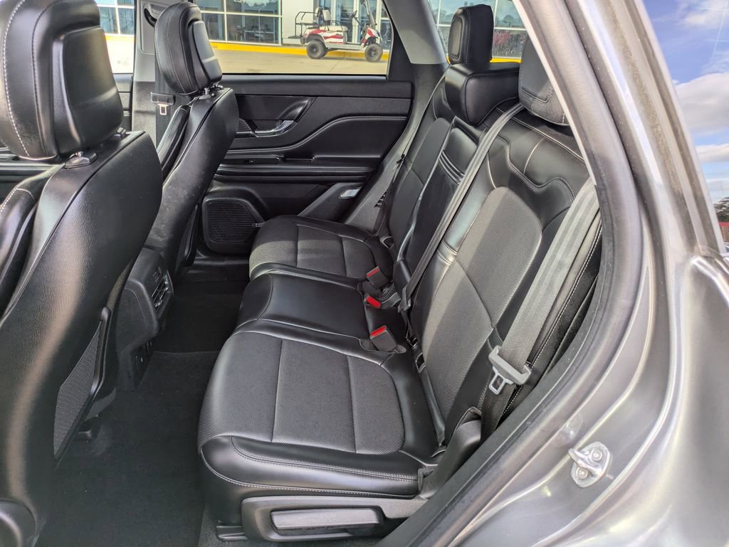 Used 2022 Lincoln Corsair Reserve w/ Equipment Group 201A image 12