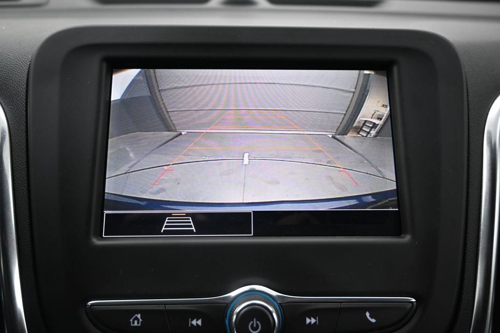 Used 2022 Chevrolet Equinox LT w/ Driver Convenience Package FWD image 18