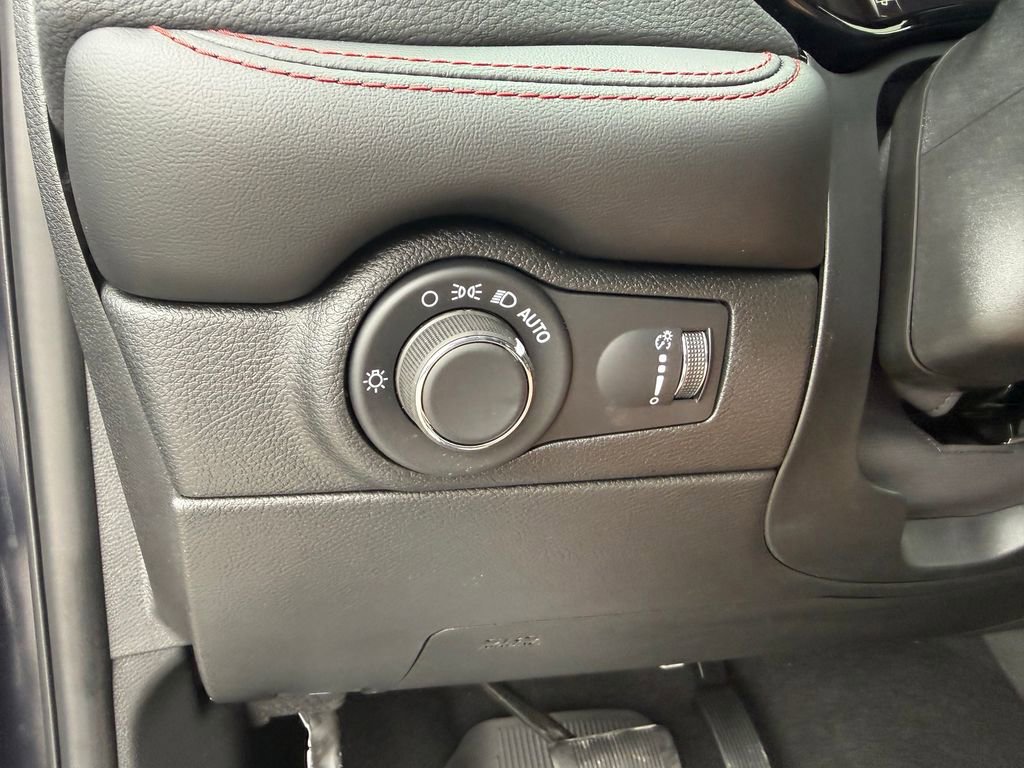 New 2026 Dodge Durango GT w/ Blacktop Package AWD/4WD image 17