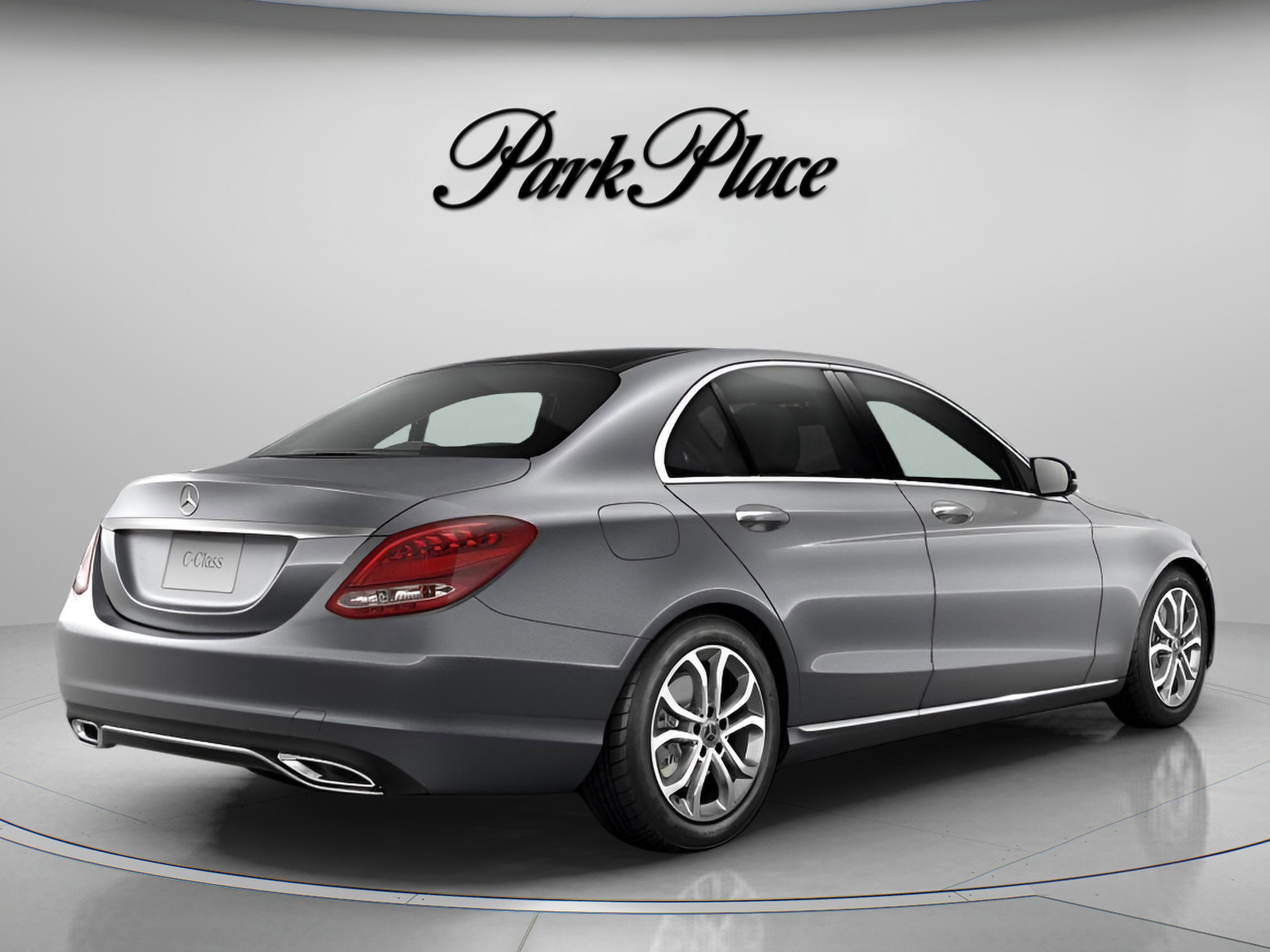 Used 2018 Mercedes-Benz C 300 4MATIC Sedan image 20