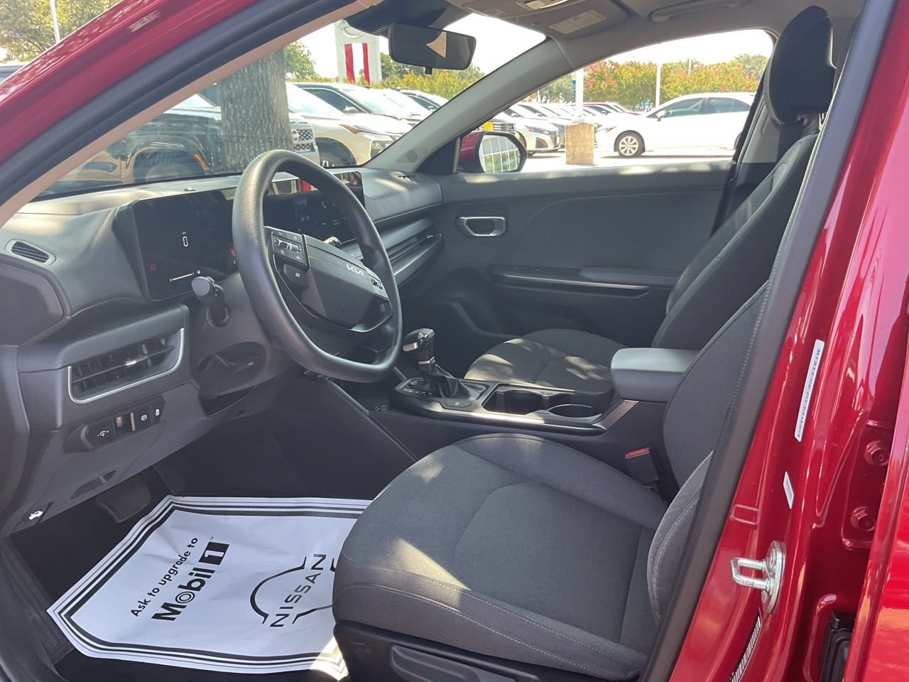Used 2025 Kia K4 FWD image 9