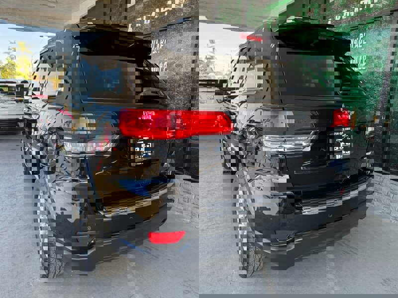 Used 2015 Jeep Grand Cherokee Limited image 7