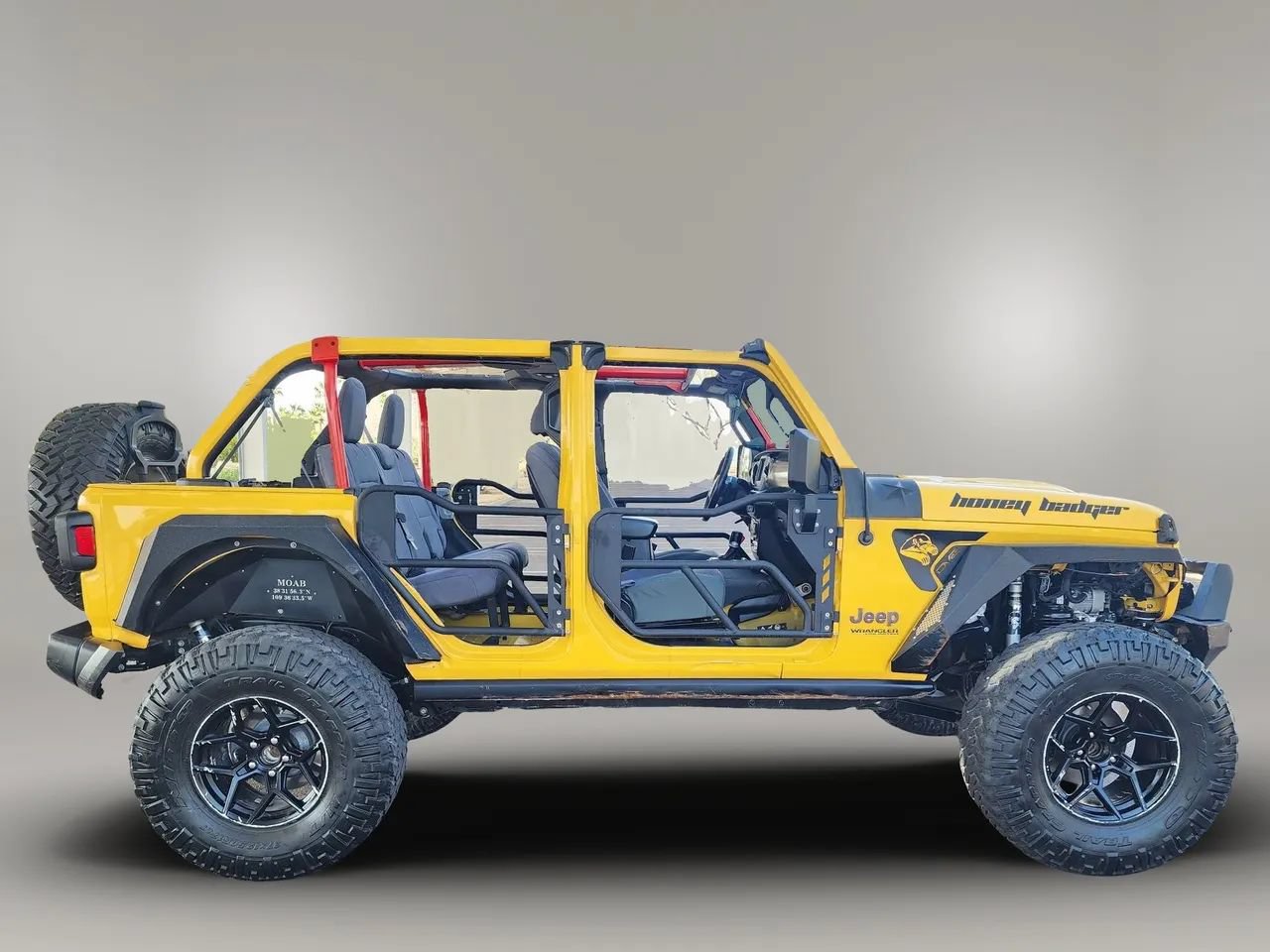 Used 2019 Jeep Wrangler Unlimited Rubicon w/ Cold Weather Group AWD/4WD image 6