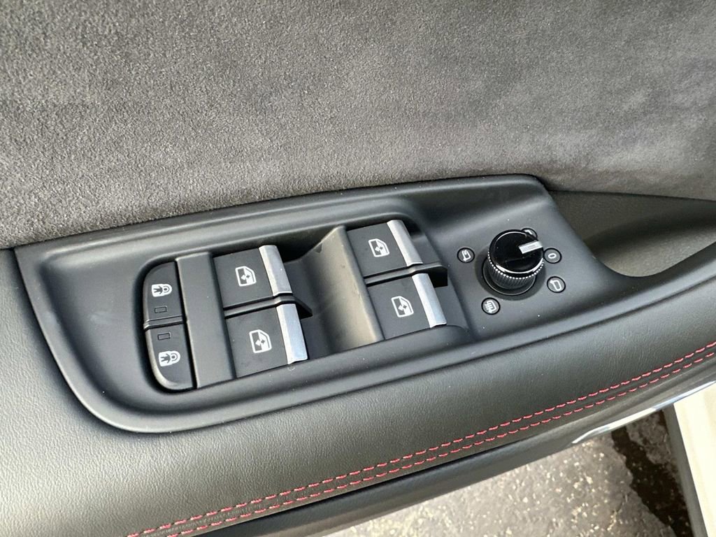 New 2026 Audi Q8 Prestige image 13