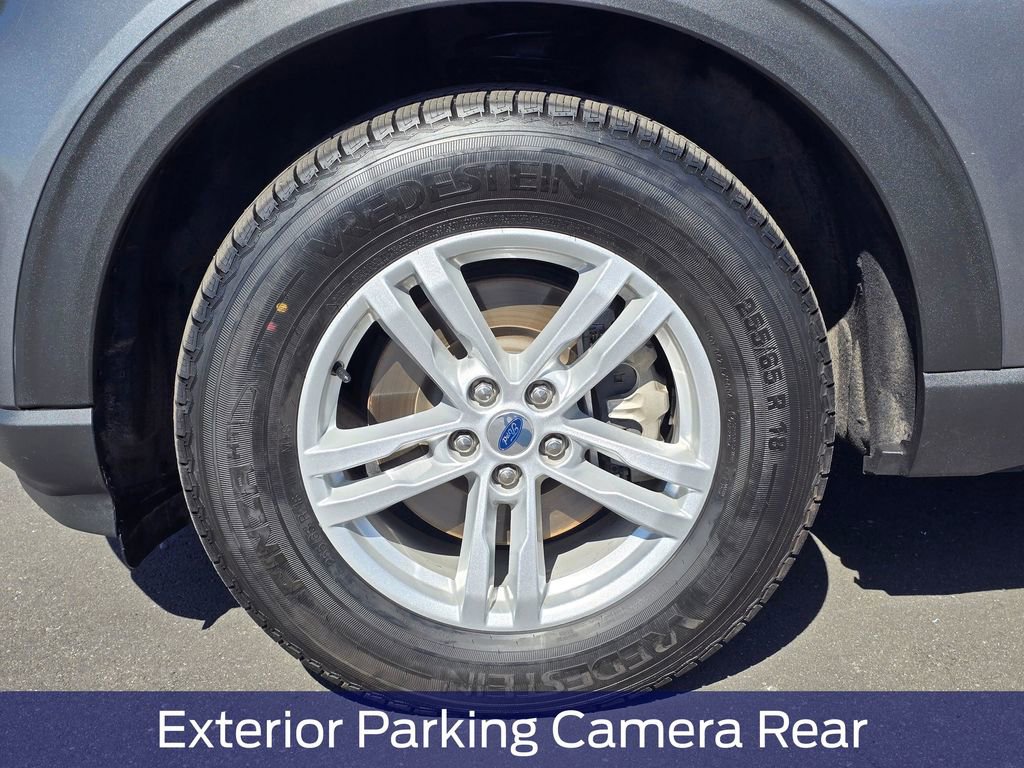 Used 2024 Ford Explorer XLT w/ Equipment Group 202A AWD/4WD image 9