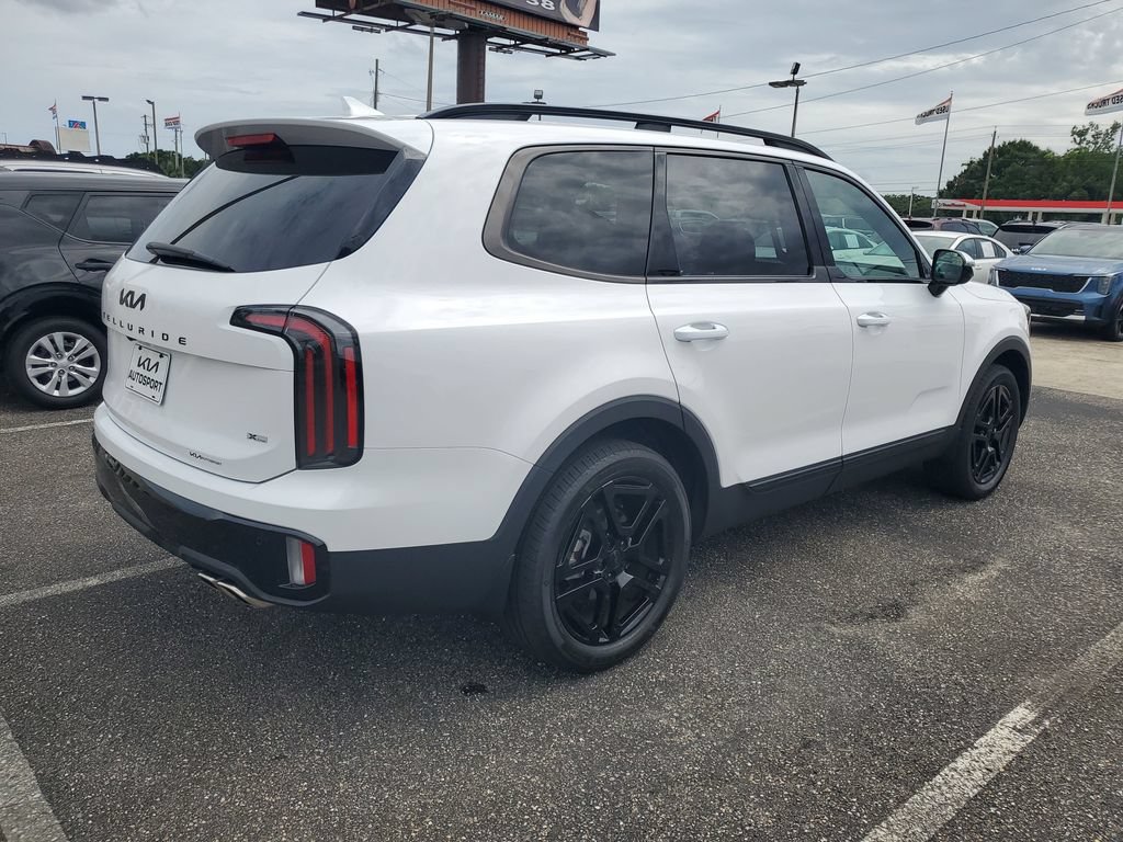 Used 2025 Kia Telluride SX X-Line AWD/4WD image 4