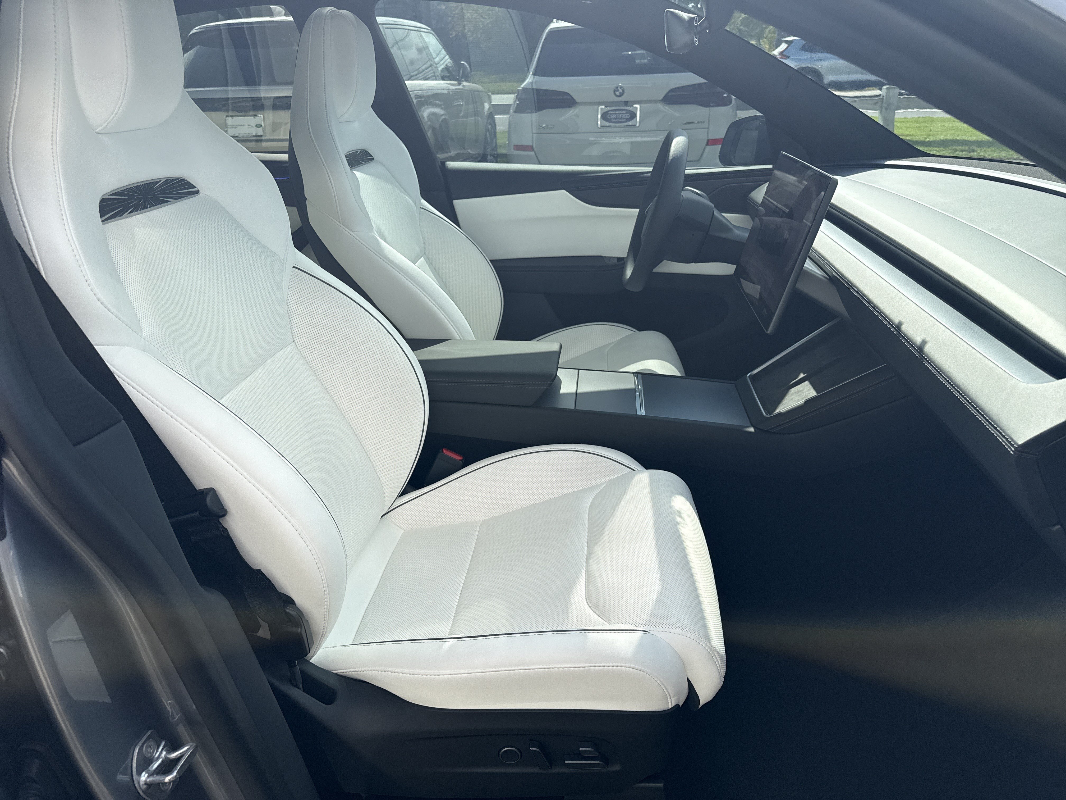 Used 2026 Tesla Model Y Performance AWD/4WD image 2