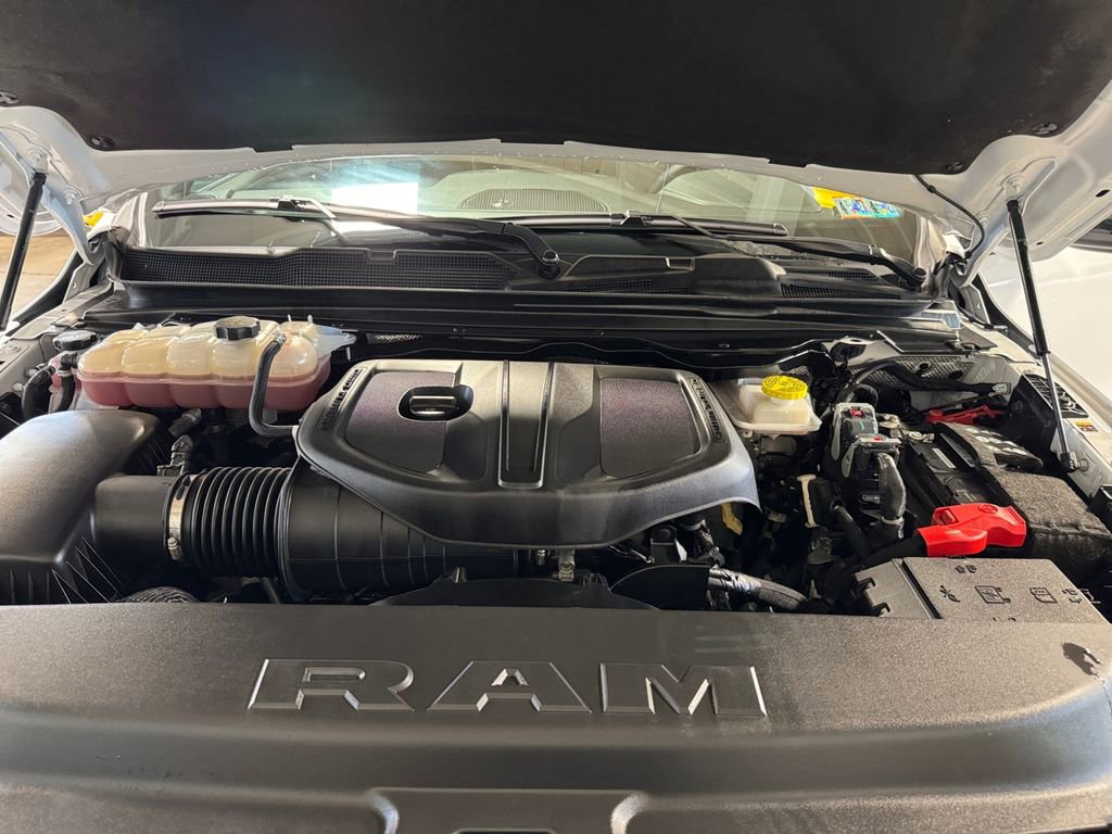 Used 2025 RAM 1500 Laramie w/ Sport Appearance Package image 27