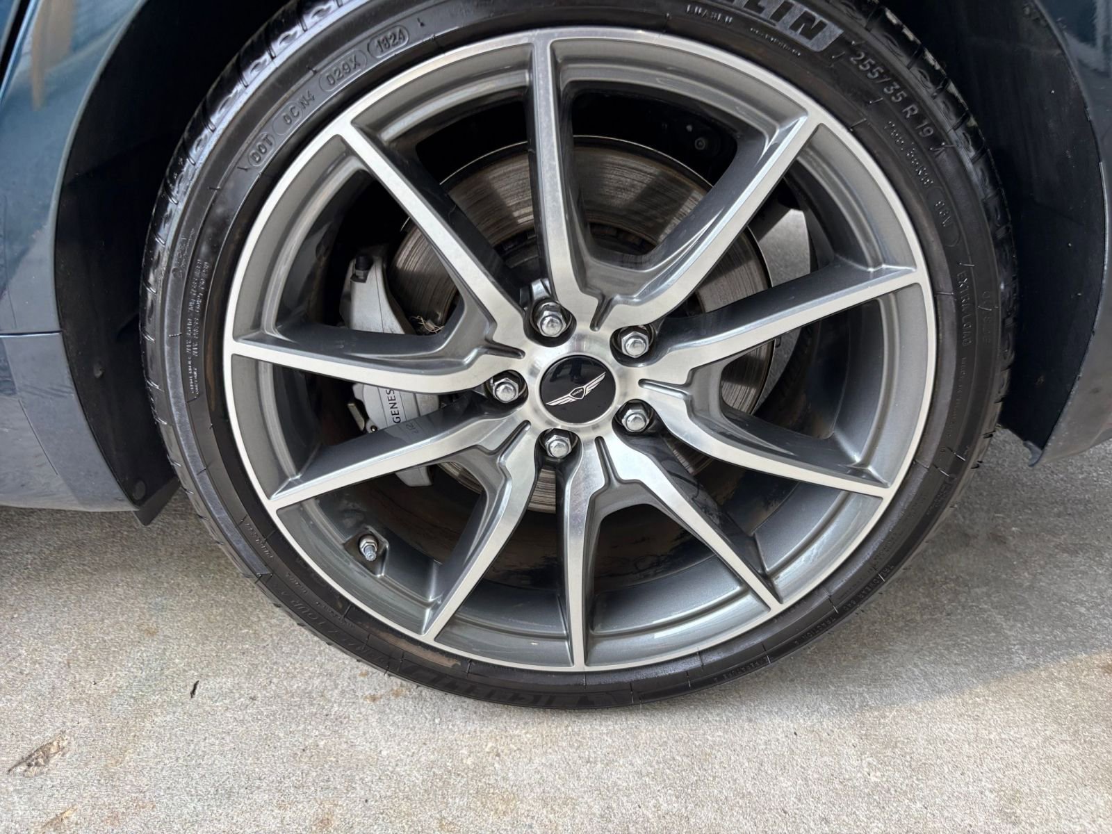 Used 2025 Genesis G70 2.5T AWD/4WD image 31