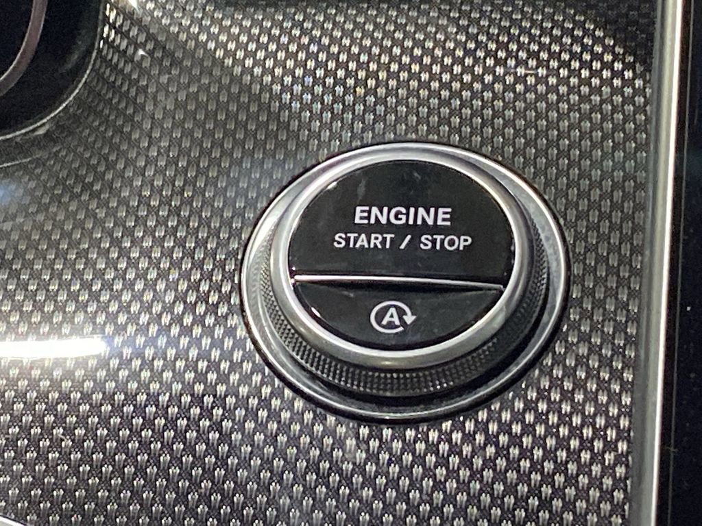 Used 2022 Mercedes-Benz C 300 4MATIC Sedan image 14