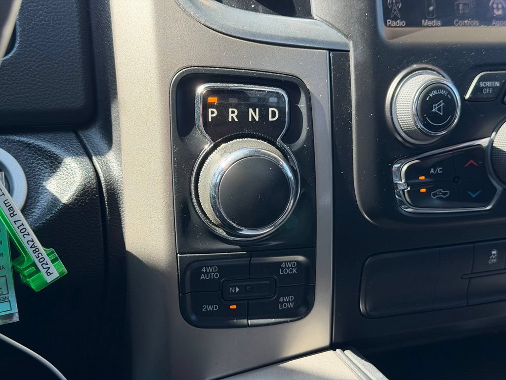 Used 2017 RAM 1500 Big Horn AWD/4WD image 22