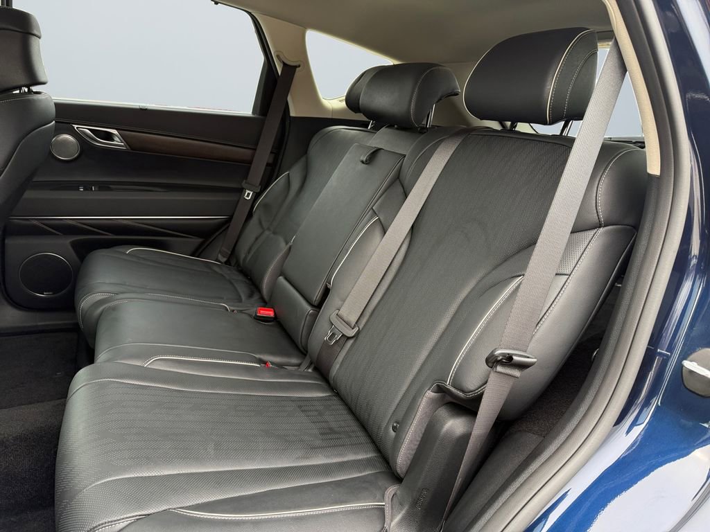 Used 2023 Genesis GV80 2.5T w/ Prestige 20" Package image 13