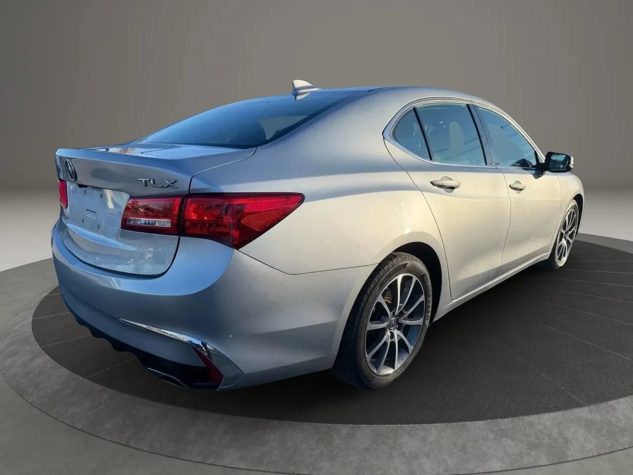 Used 2019 Acura TLX V6 image 5