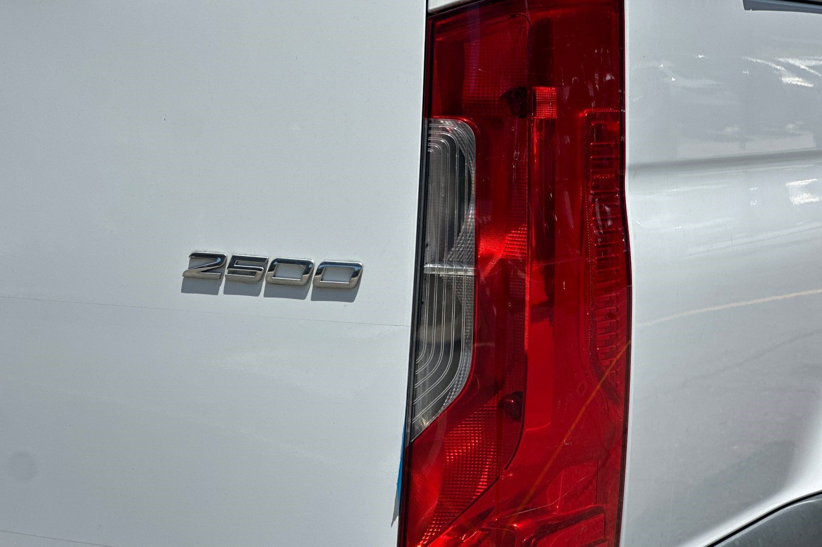 Used 2022 Mercedes-Benz Sprinter 2500 image 12