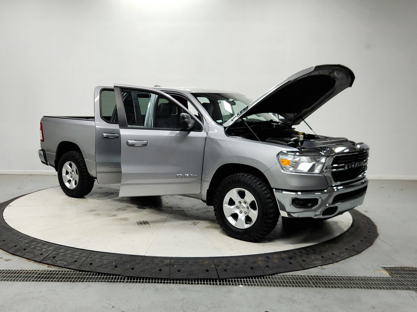 Used 2021 RAM 1500 Big Horn AWD/4WD image 10