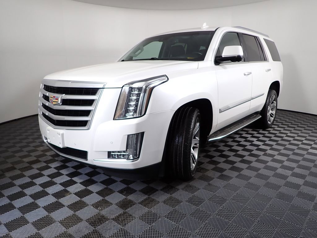 Used 2016 Cadillac Escalade Luxury image 13