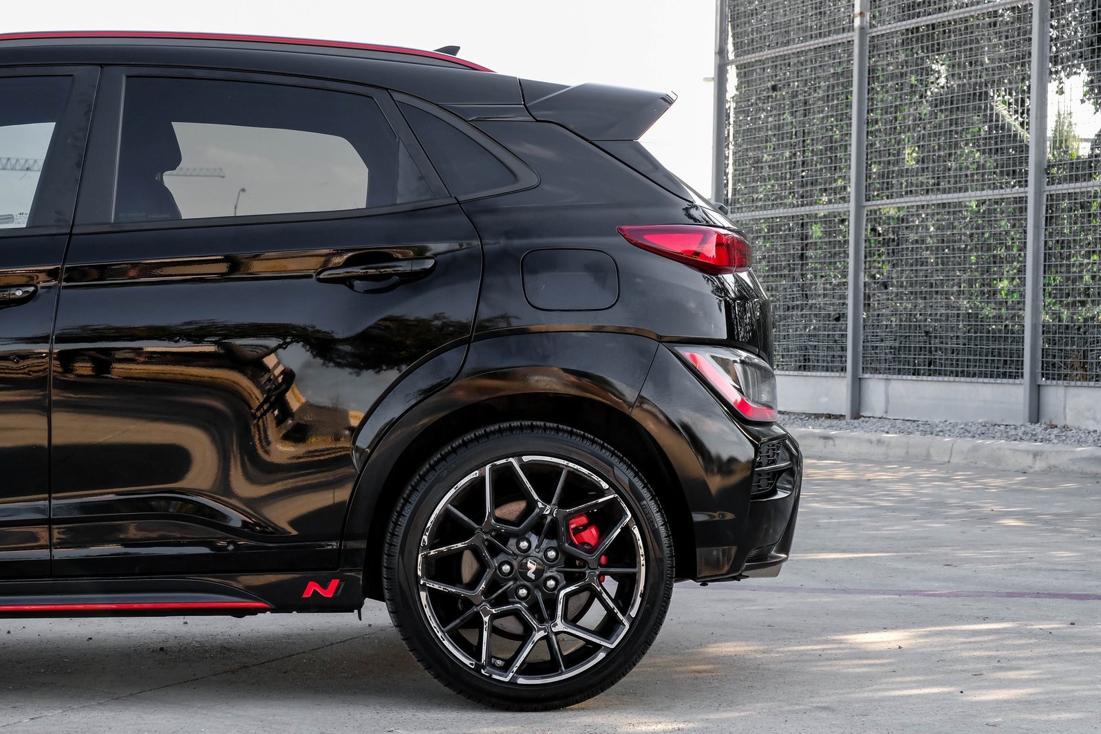 Used 2022 Hyundai Kona N Base w/ Cargo Package image 13