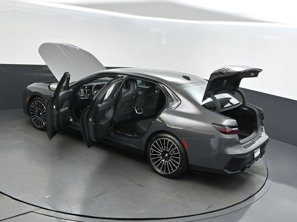 New 2026 BMW 740i w/ Executive Package video 2