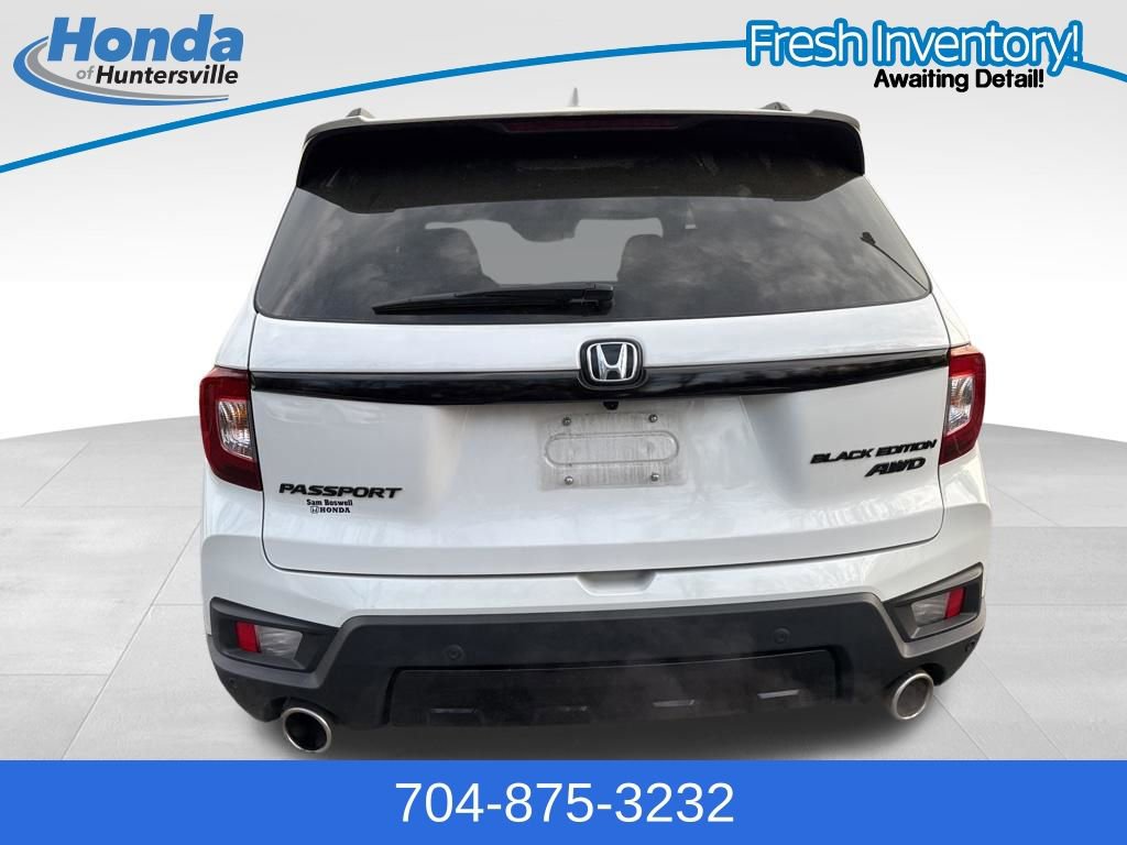 Used 2024 Honda Passport Black Edition image 7