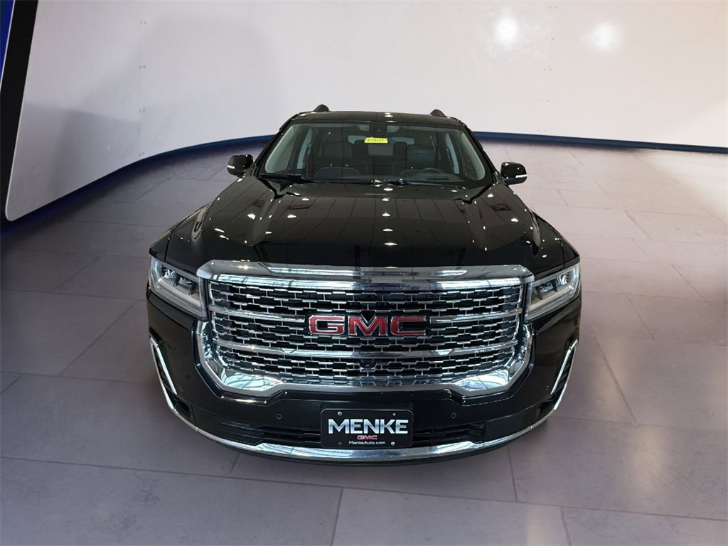 Used 2023 GMC Acadia Denali w/ Black Diamond Edition image 2