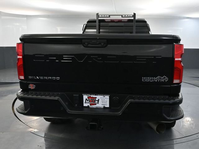 Used 2024 Chevrolet Silverado 3500 High Country w/ Technology Package image 7