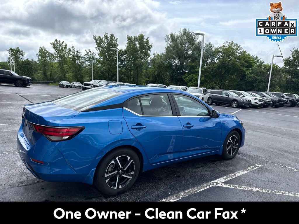 Used 2025 Nissan Sentra SV FWD image 2