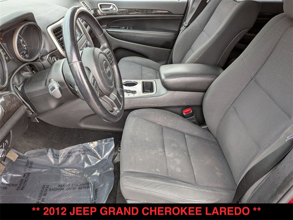 Used 2012 Jeep Grand Cherokee Laredo w/ Laredo E Group image 2