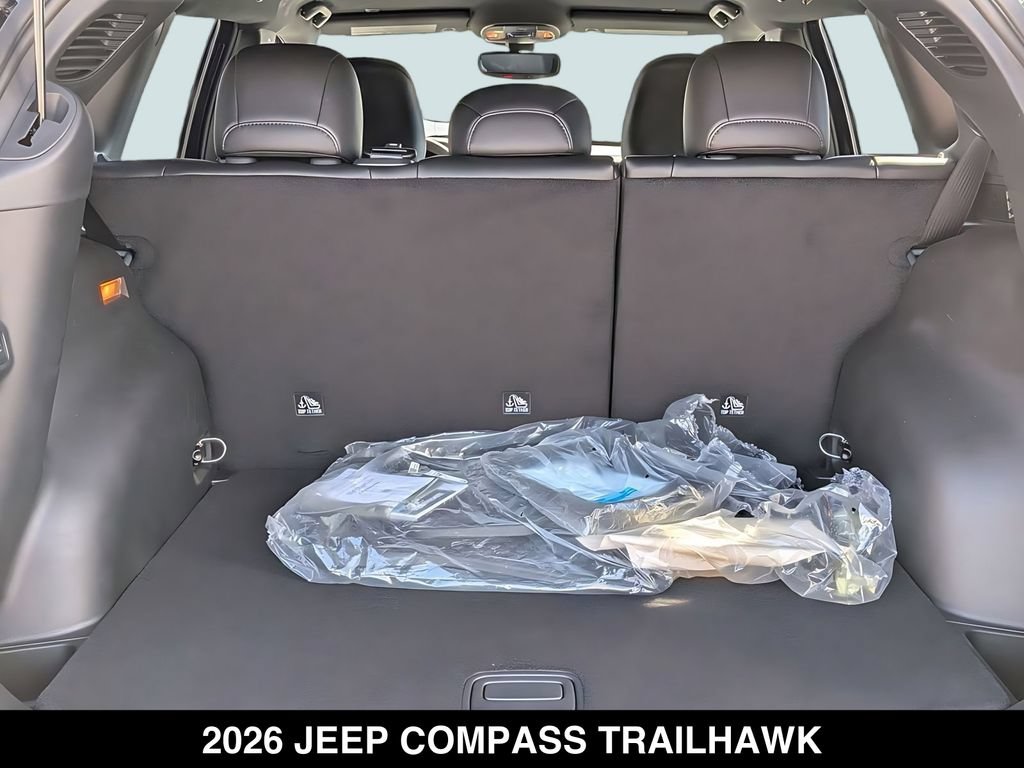 New 2026 Jeep Compass Trailhawk w/ Trailer Tow Group AWD/4WD image 7