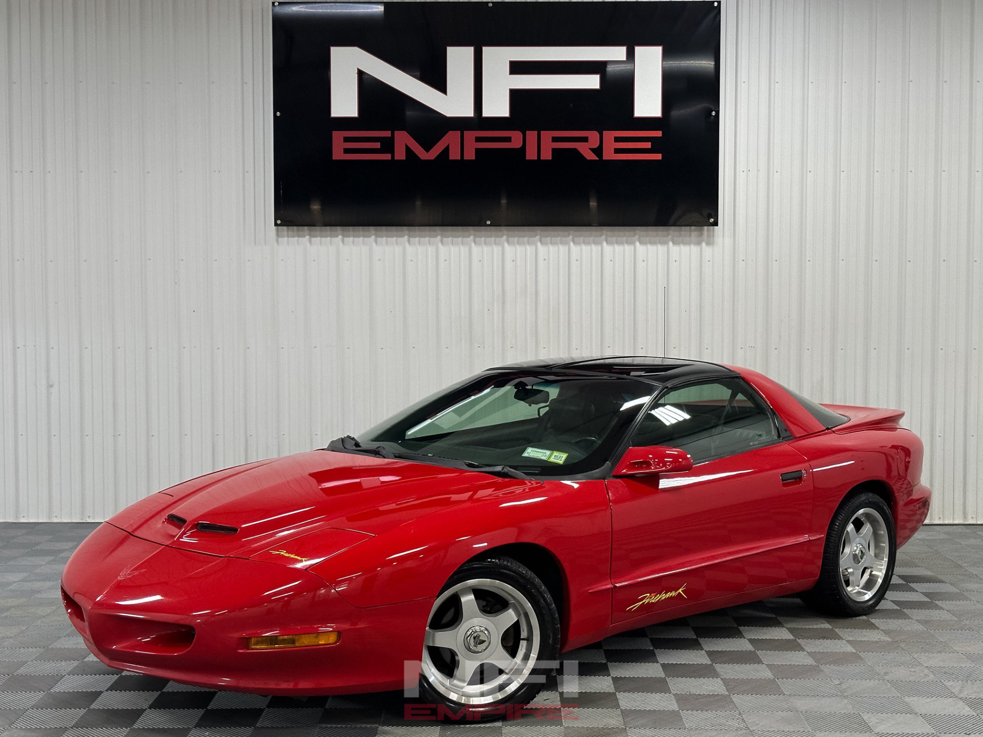 Used 1994 Pontiac Firebird Formula RWD video 1