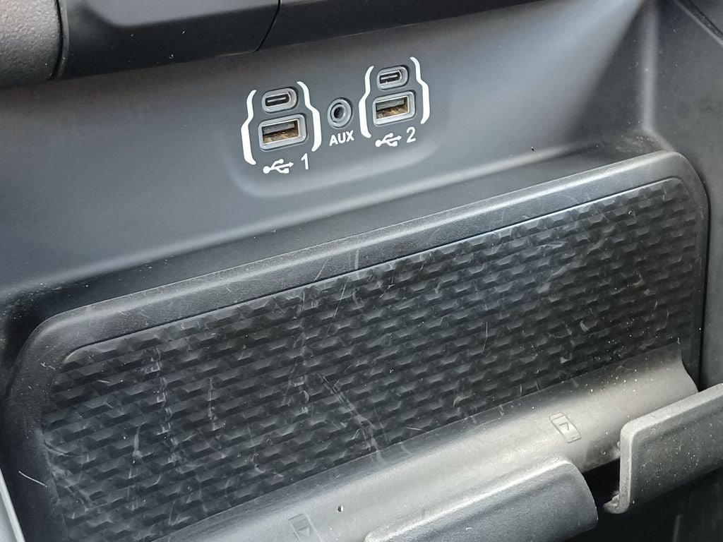 Used 2021 RAM 1500 Laramie w/ Sport Appearance Package AWD/4WD image 21