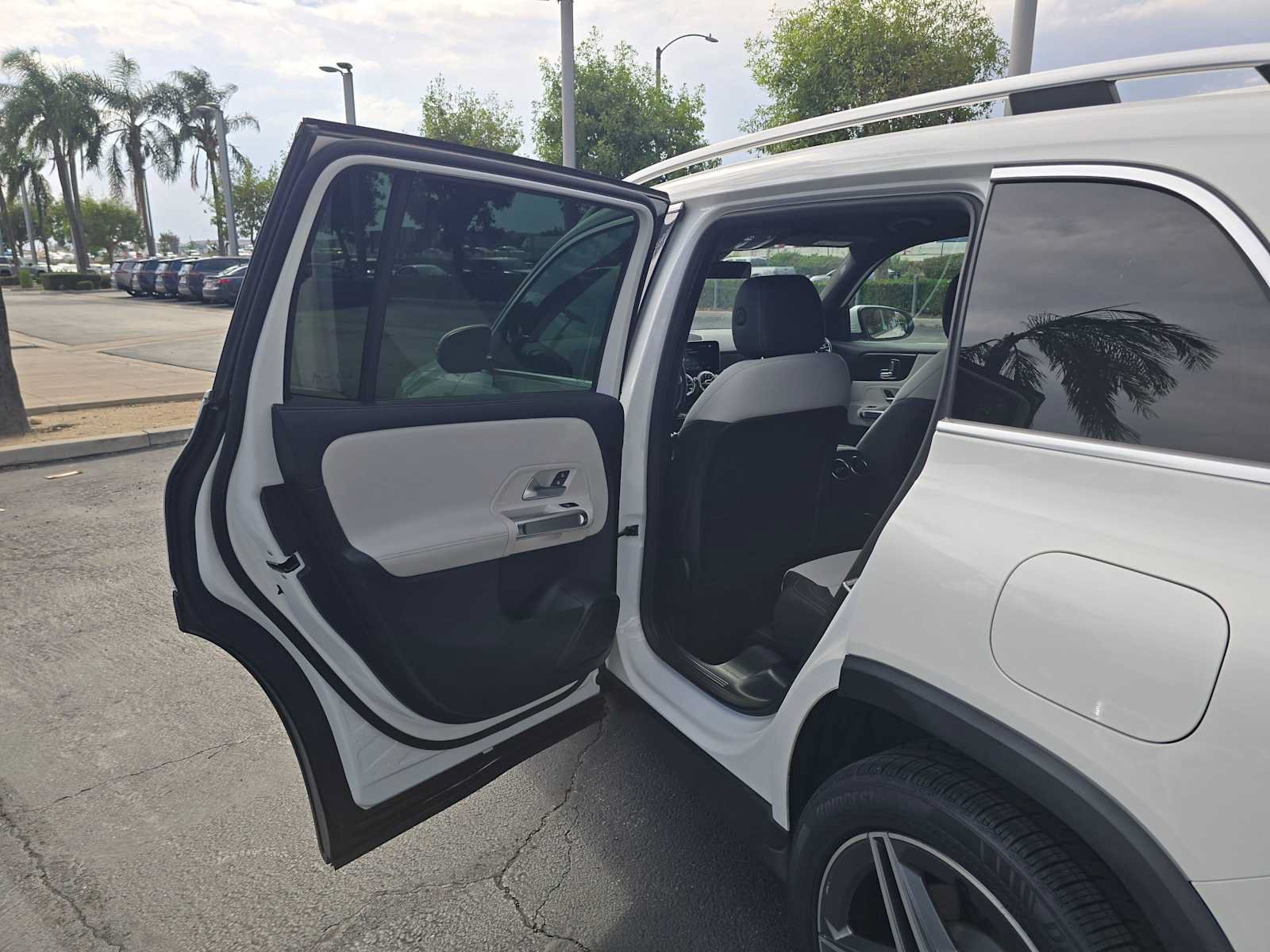 Used 2021 Mercedes-Benz GLB 250 image 15