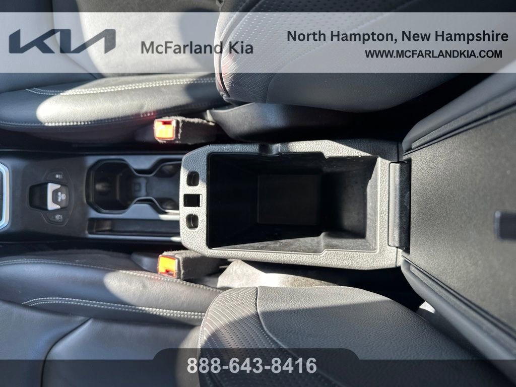 Used 2023 Jeep Renegade Limited image 28