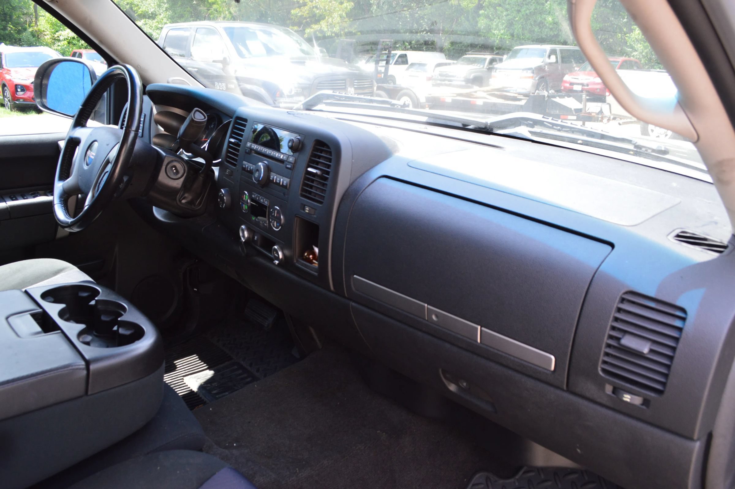 Used 2011 GMC Sierra 1500 SLE w/ Power Tech Package AWD/4WD image 23