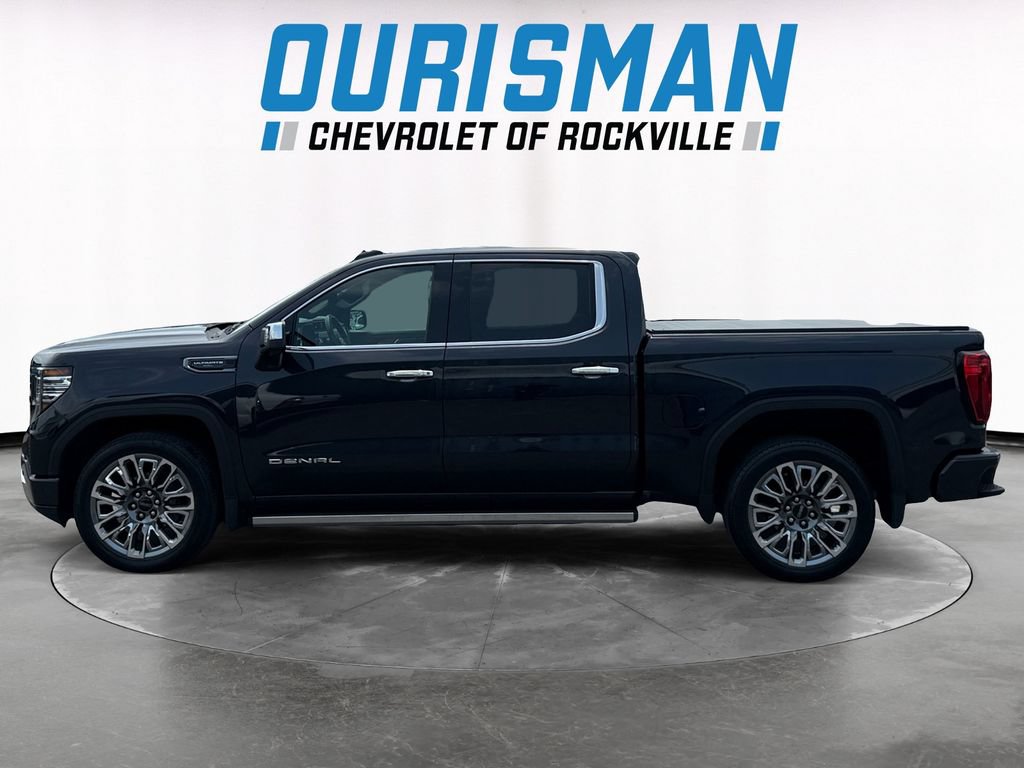 Used 2023 GMC Sierra 1500 Denali Ultimate AWD/4WD image 3