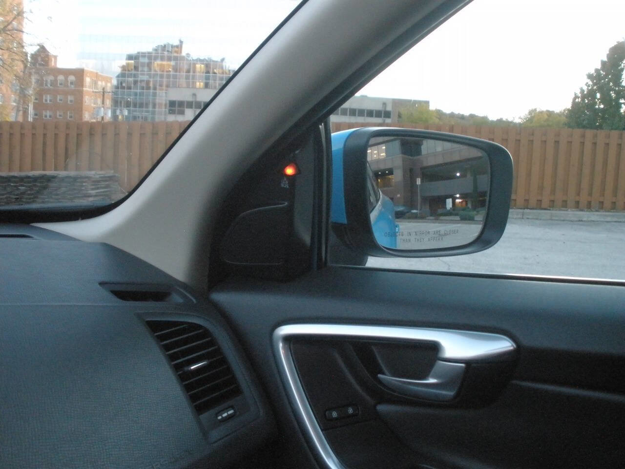 Used 2013 Volvo XC60 T6 image 31