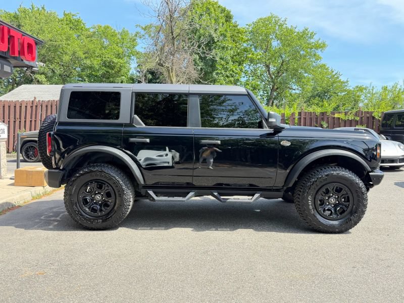 Used 2023 Ford Bronco Wildtrak AWD/4WD image 5