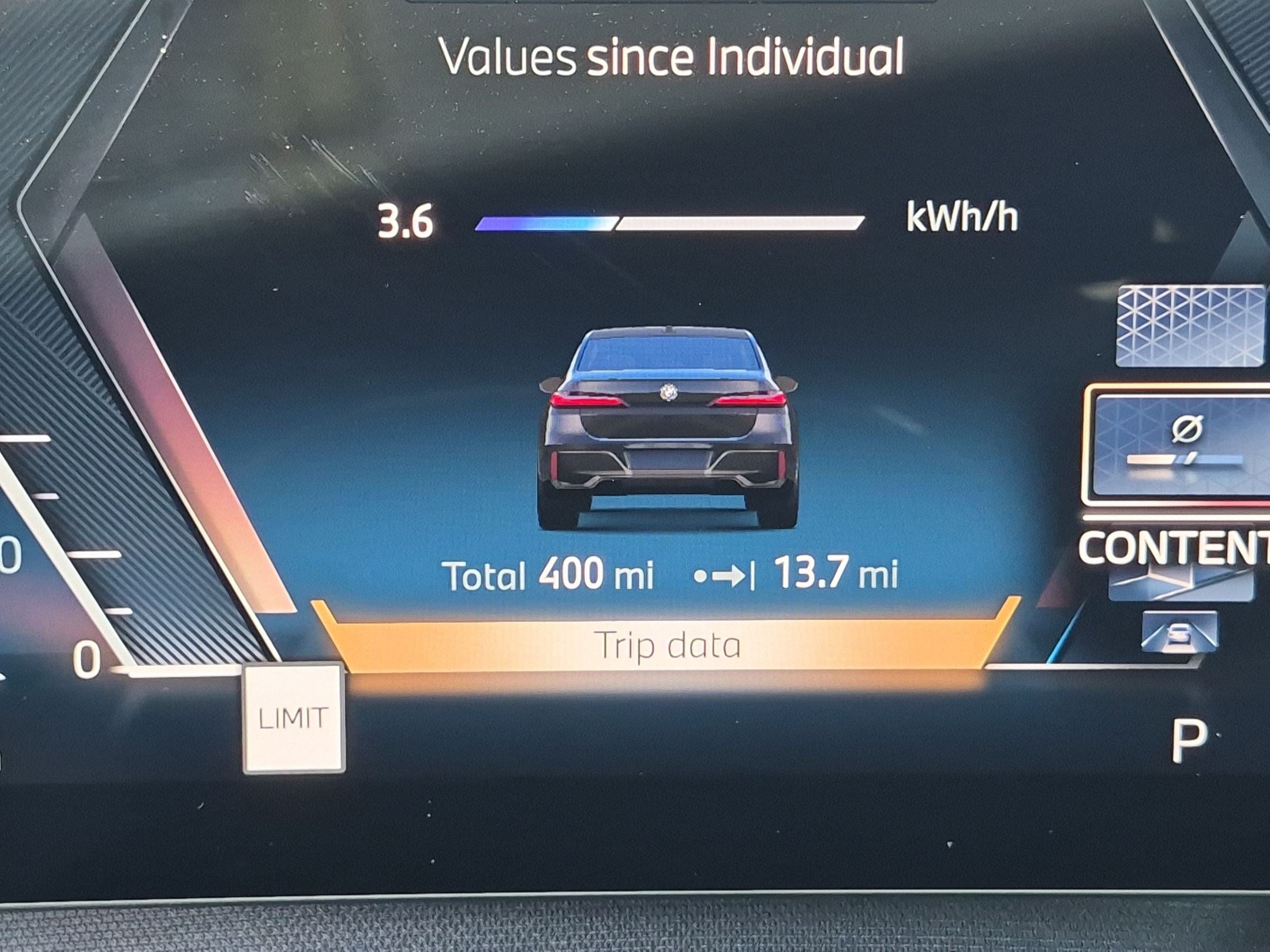 Used 2025 BMW i7 eDrive50 w/ M Sport Package RWD image 22
