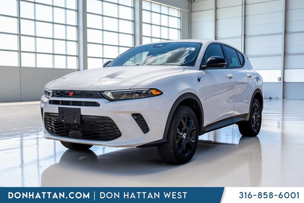 Used 2024 Dodge Hornet GT w/ GT Blacktop Package