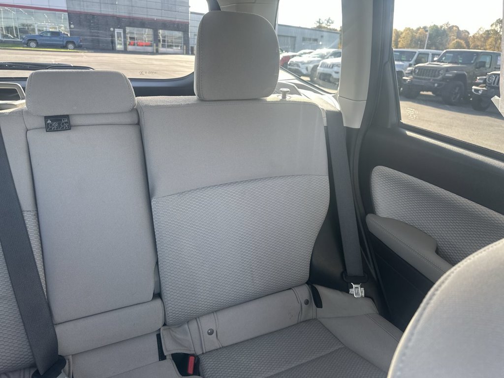Used 2018 Subaru Forester 2.5i Premium w/ All-Weather Package AWD/4WD image 14