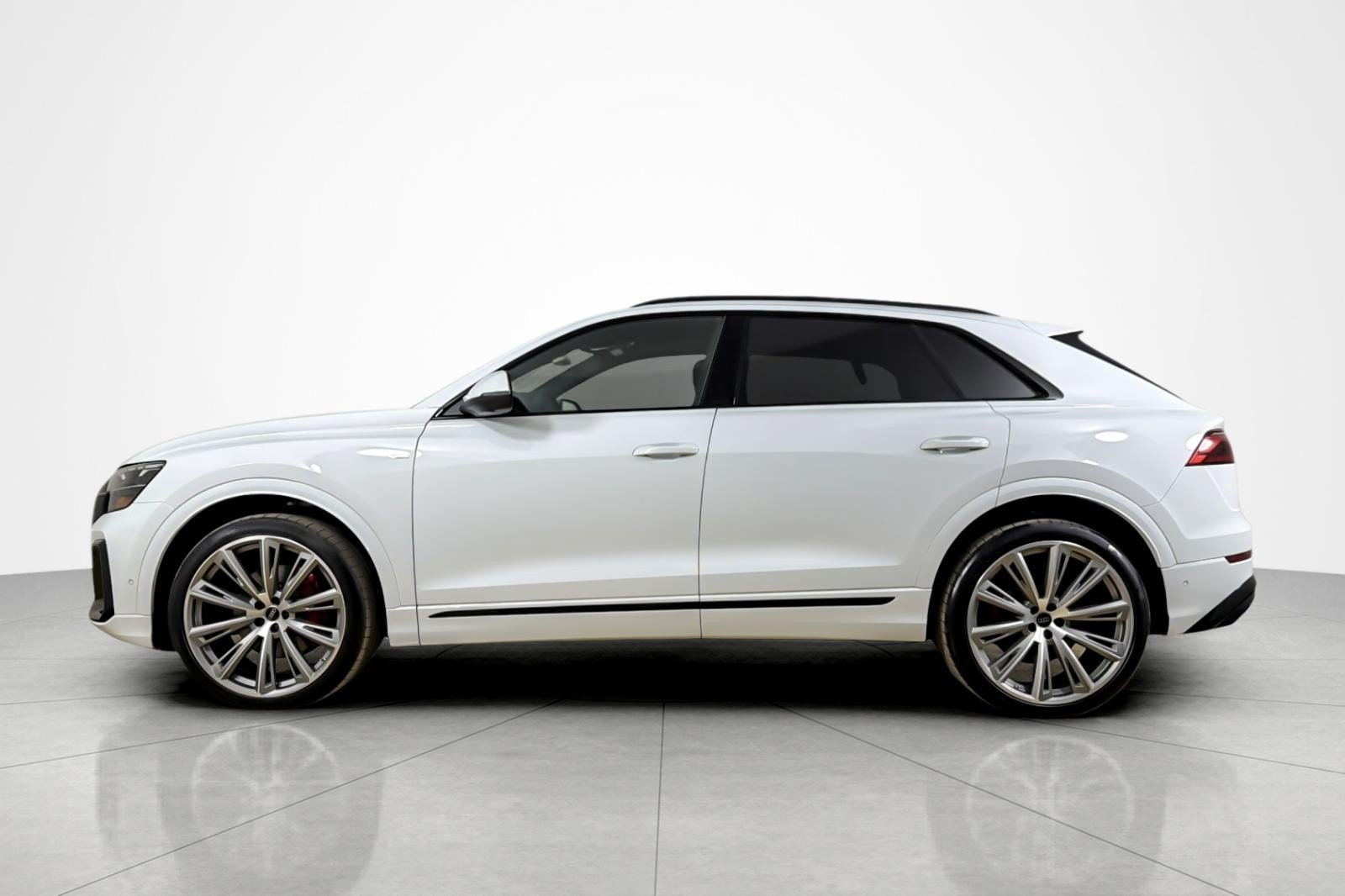 New 2026 Audi Q8 Prestige AWD/4WD image 3