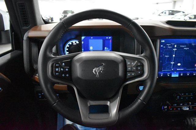 Used 2024 Ford Bronco Outer Banks AWD/4WD image 18
