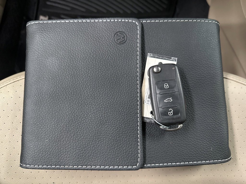 Used 2019 Volkswagen Beetle 2.0T Final Edition SEL image 41